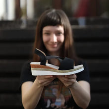 Afbeelding in Gallery-weergave laden, OrthoStella - Ergonomische pijnverlichtende sandalen voor vrouwen – Speciale Actie 1+1 Gratis